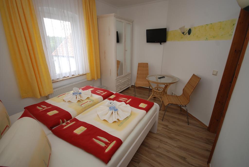 Landpension Bielatal - Raum Quarto foto